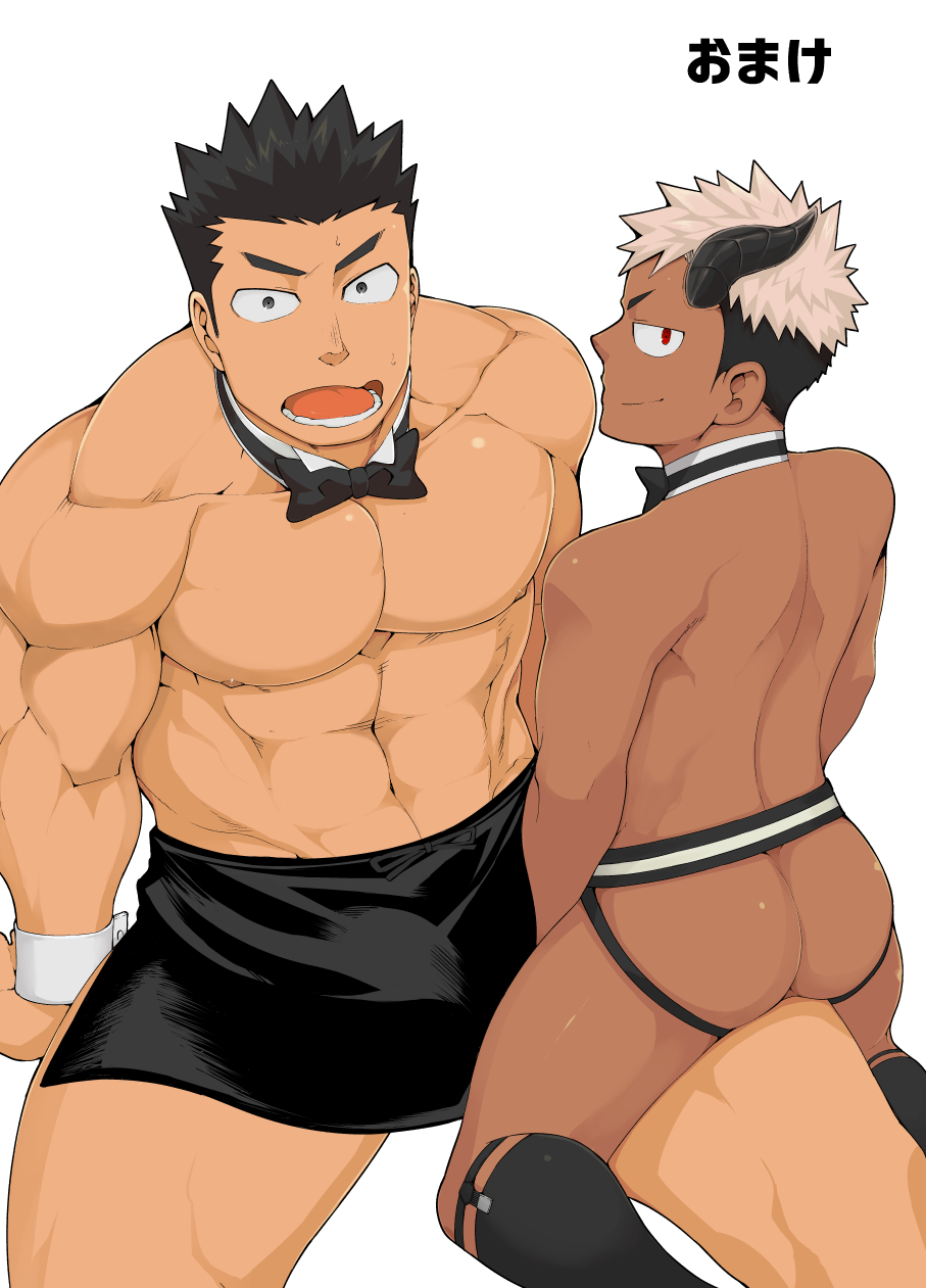 裸ウェイター